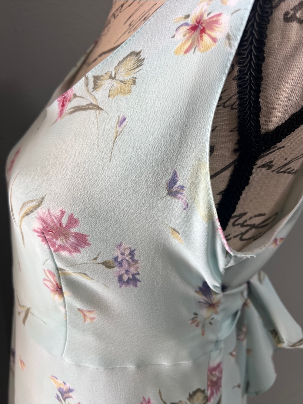 La Belle Vintage 90s Pastel Blue Floral Knee Length Dress Tie Back Bow 7 - Picture 4 of 12